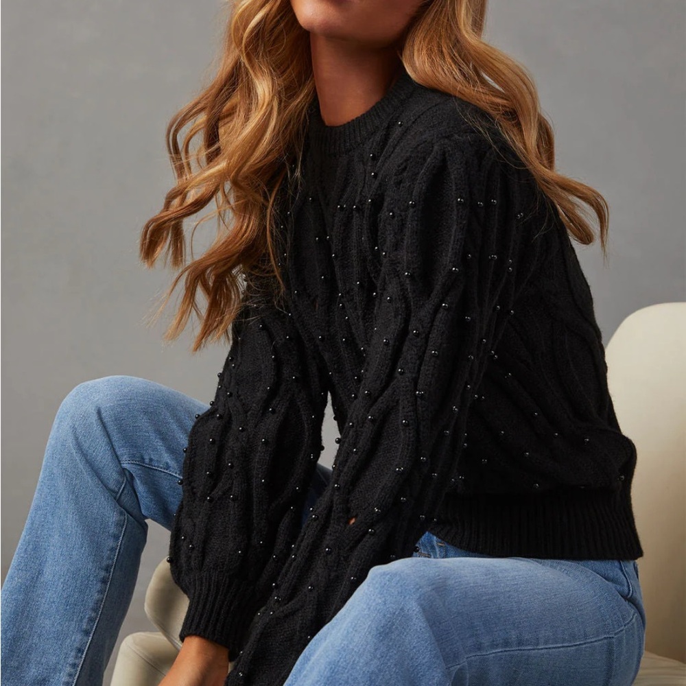 [SWEET RAIN] “Lyndale” Embellished Sweater - NWT - Picture 2 of 5